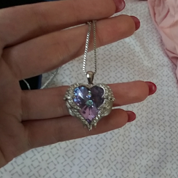 Heart necklace - Picture 2 of 2